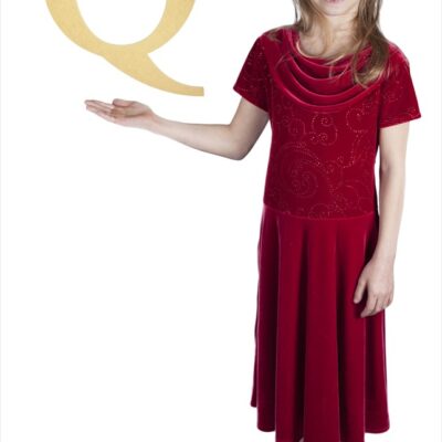 Times New Roman 16" Letter Q